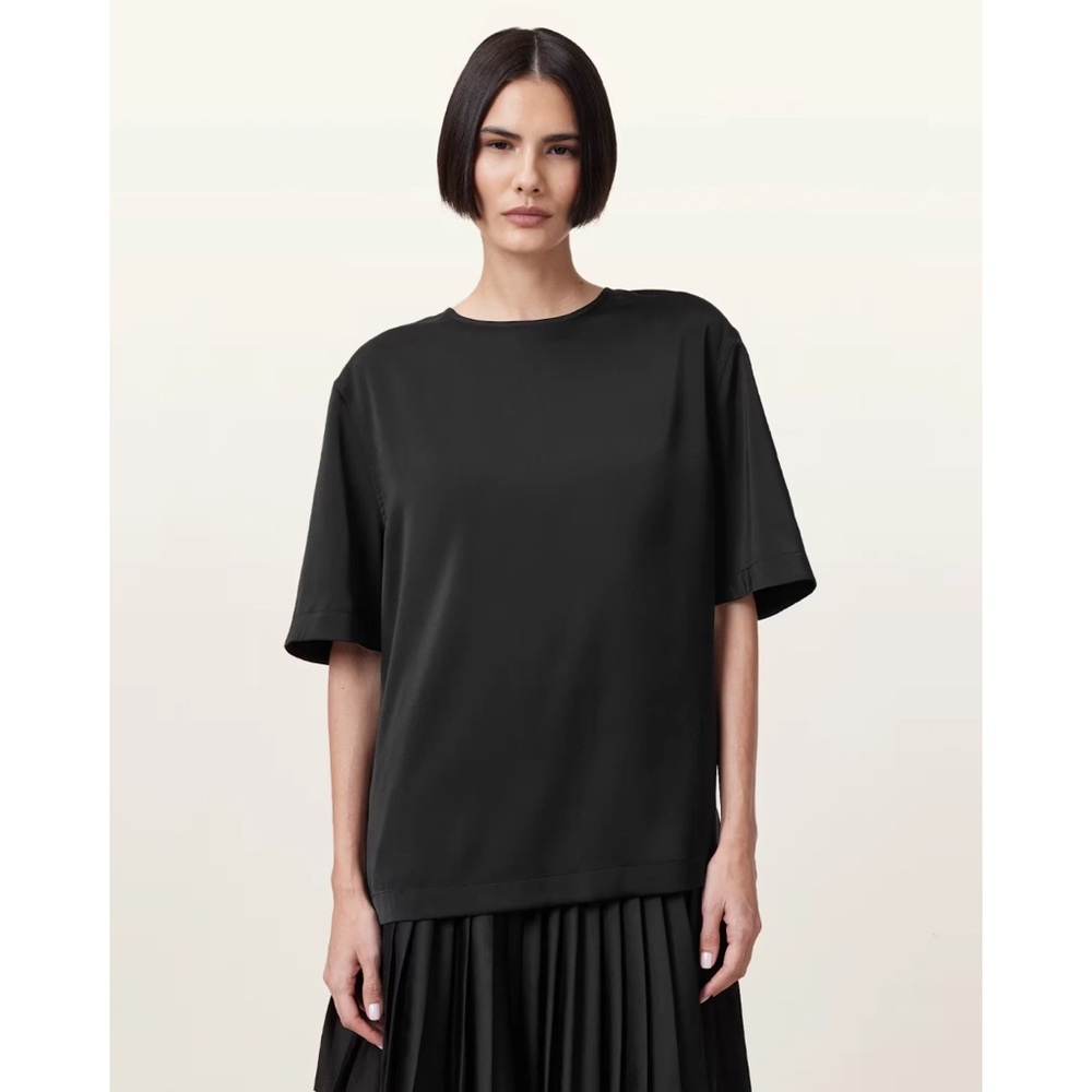 $199 AllSaints Women's Amelie Black Recycled Satin Relaxed Crew T-Shirt 8 MD